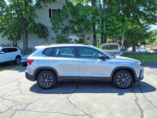 Pyrite Silver Metallic 2022 Volkswagen Taos 1.5T S