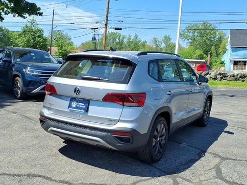 Pyrite Silver Metallic 2022 Volkswagen Taos 1.5T S
