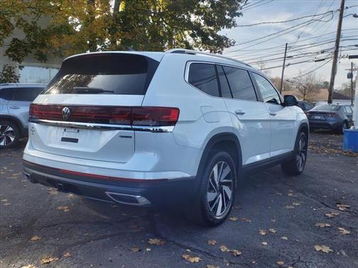 2025 Volkswagen Atlas 2.0T SEL