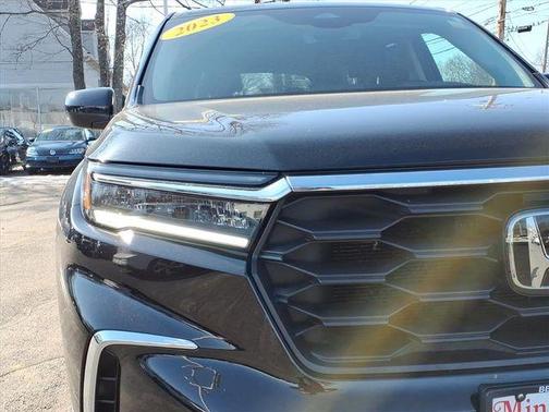 Black 2023 Honda Pilot EX-L 8-Passenger