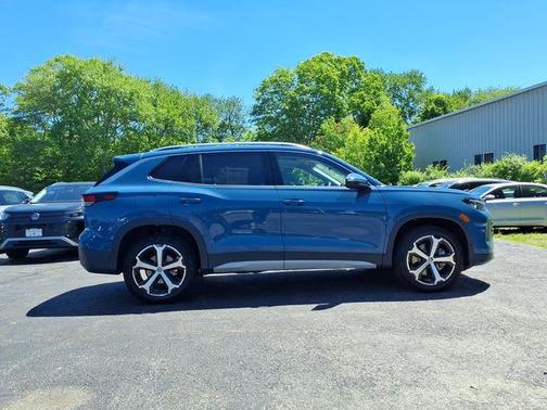 Monterey Blue Pearl 2026 Volkswagen Tiguan 2.0T SE