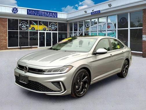 Pyrite Silver Metallic 2026 Volkswagen Jetta 1.5T SE