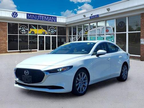 Snowflake White Pearl 2024 Mazda Mazda3 FWD w/Preferred Package