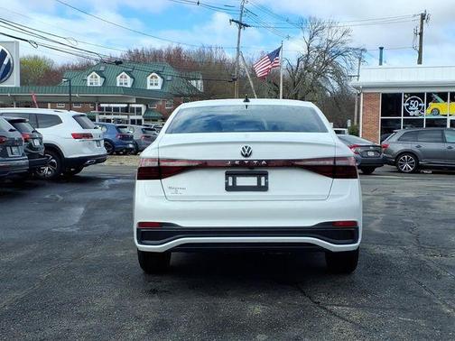 Pure White 2026 Volkswagen Jetta 1.5T Sport