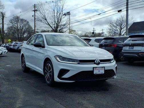 Pure White 2026 Volkswagen Jetta 1.5T Sport