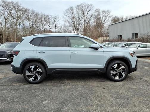 2026 Volkswagen Taos 1.5T SE