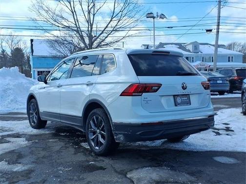 2022 Volkswagen Tiguan 2.0T SE