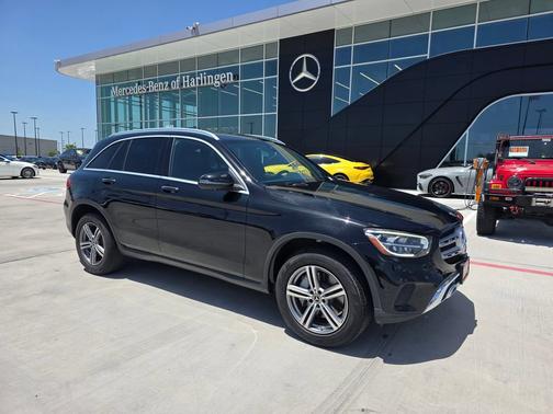 Black 2021 Mercedes-Benz GLC 300