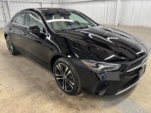 2025 Mercedes-Benz CLA 250