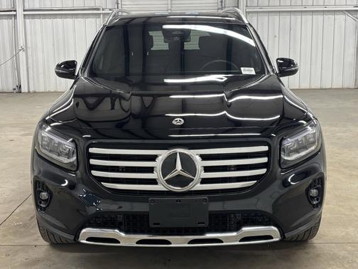 2024 Mercedes-Benz GLB 250 