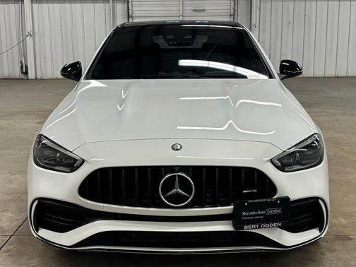 MANUFAKTUR Moonlight White Metallic 2025 Mercedes-Benz AMG C 43