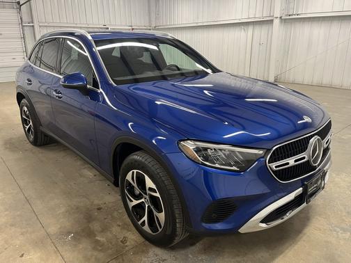 2025 Mercedes-Benz GLC 350e 