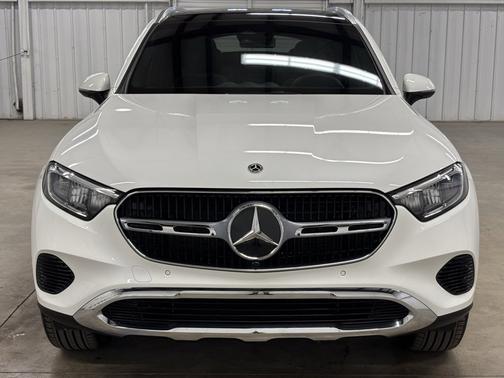 2025 Mercedes-Benz GLC 300 Base