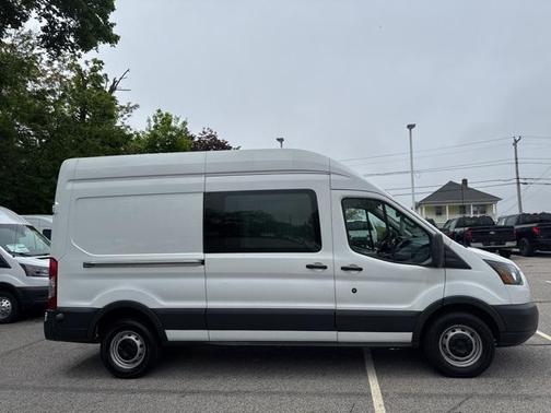 2015 Ford Transit-250 Base