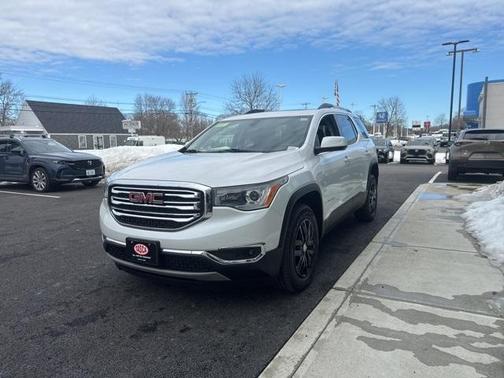 2019 GMC Acadia SLT-1
