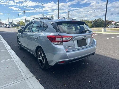 2019 Subaru Impreza 2.0i Premium