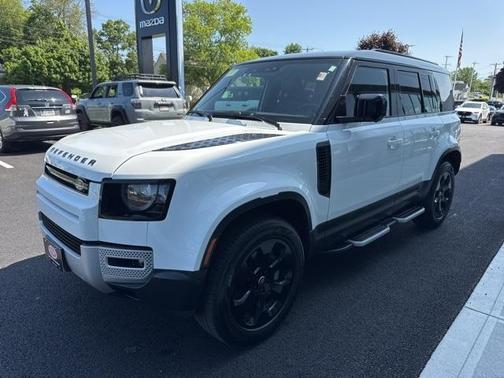 2024 Land Rover Defender 110 S