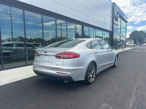 2019 Ford Fusion SEL