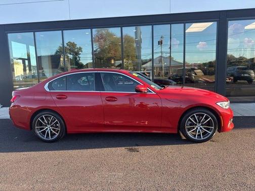 2021 BMW 330 i xDrive