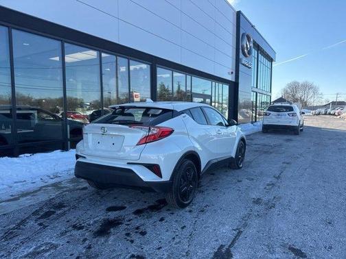 2019 Toyota C-HR LE