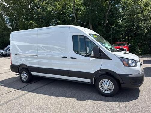 2025 Ford Transit-250 148 WB Medium Roof Cargo