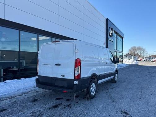2018 Ford Transit-250 Base