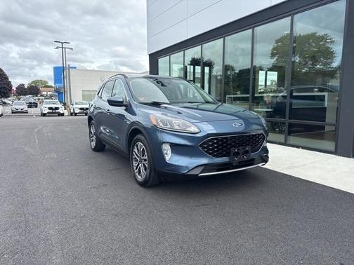 2020 Ford Escape SEL