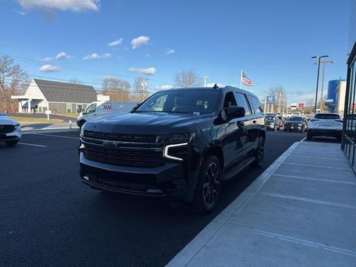 2022 Chevrolet Suburban RST