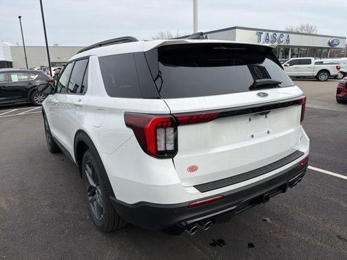 Star White 2026 Ford Explorer ST