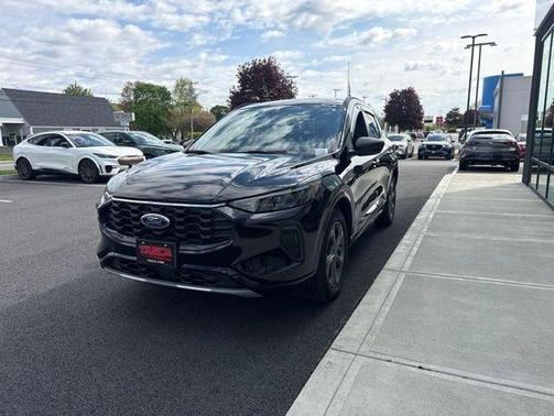 Black Metallic 2023 Ford Escape ST-Line