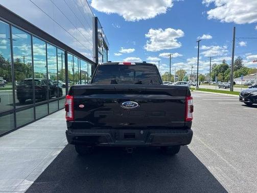 Black Metallic 2023 Ford F-150 Lariat