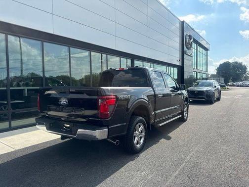 Black Metallic 2025 Ford F-150 XLT
