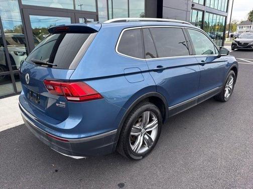 2018 Volkswagen Tiguan 2.0T SEL Premium