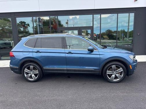 2018 Volkswagen Tiguan 2.0T SEL Premium