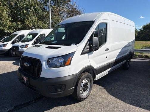 2025 Ford Transit-250 148 WB Medium Roof Cargo