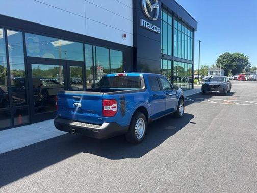 Blue Metallic 2022 Ford Maverick XL