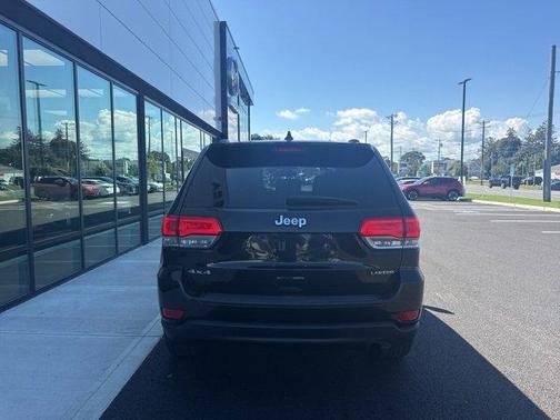 2015 Jeep Grand Cherokee Laredo
