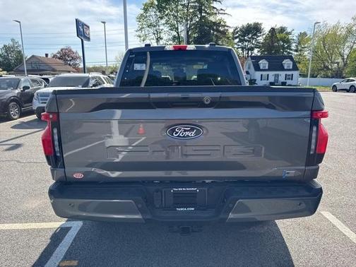 2025 Ford F-150 Lightning Flash