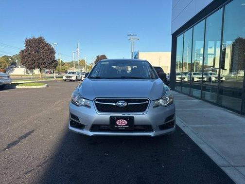 2016 Subaru Impreza 2.0i