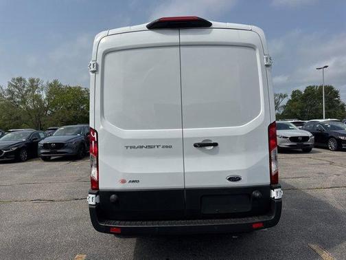 2025 Ford Transit-250 148 WB Medium Roof Cargo