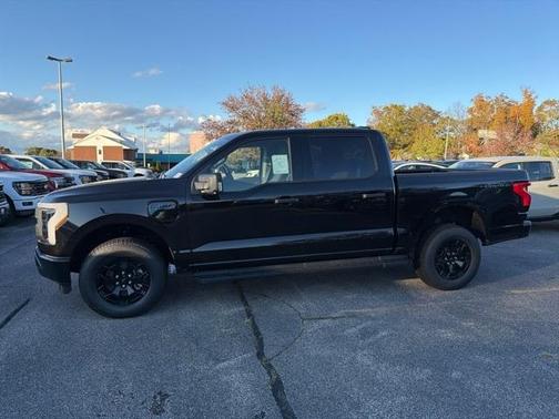 2025 Ford F-150 Lightning XLT
