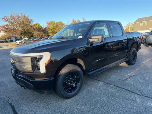 2025 Ford F-150 Lightning XLT