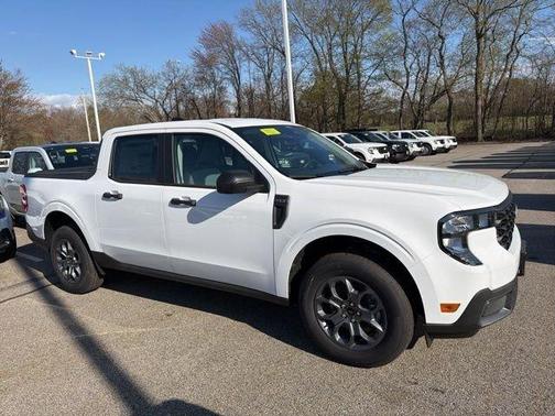 Oxford White 2026 Ford Maverick XLT