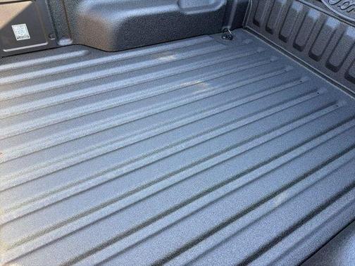 Oxford White 2026 Ford Maverick XLT