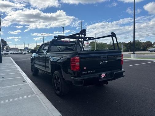 2017 Chevrolet Silverado 1500 Custom