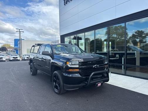 2017 Chevrolet Silverado 1500 Custom