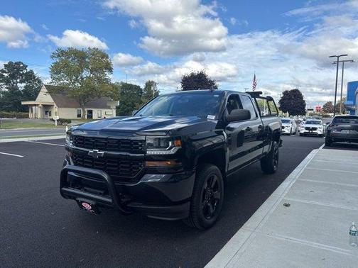2017 Chevrolet Silverado 1500 Custom