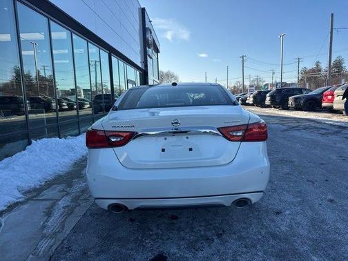 2017 Nissan Maxima 3.5 Platinum