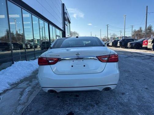 2017 Nissan Maxima 3.5 Platinum
