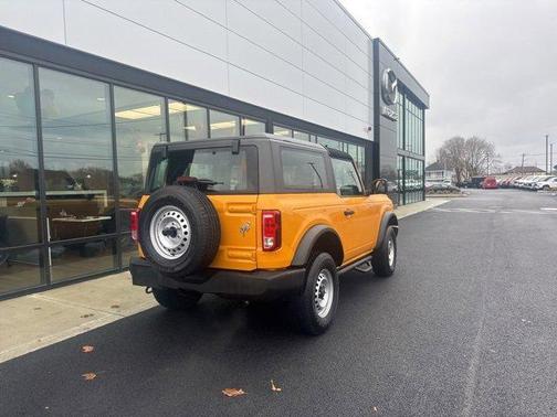 2022 Ford Bronco Base